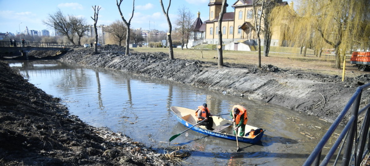 В Барановичах благоустраивают Светиловское озеро. Фото: «Наш край»