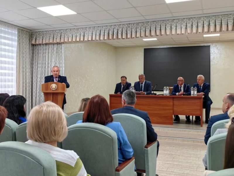 Назначение Андрея Мулярчика гендиректором Пинского мясокомбината